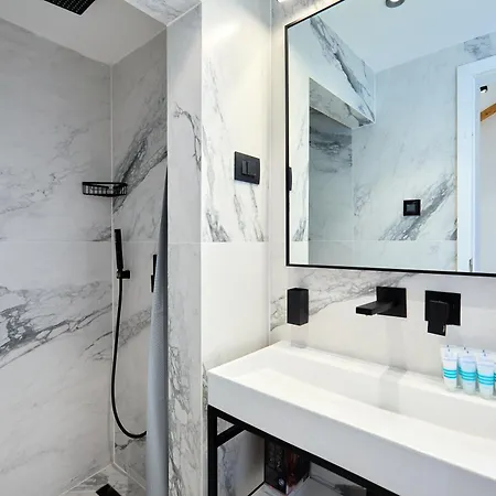 Apartment Black Water Bay House *